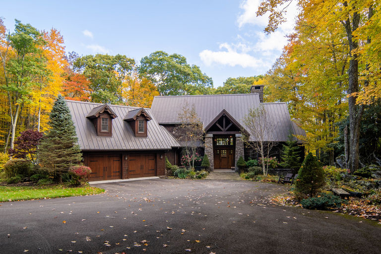 Luxe Revolutionary tips for selling homes in high areas | 828 Real Estate