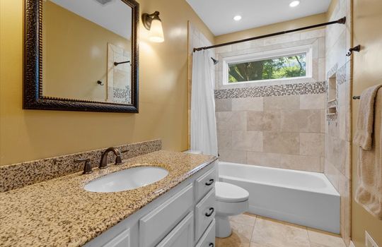 16-10310 Sagamore Ln-16