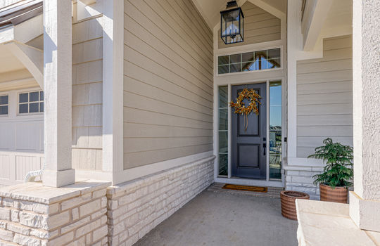 BrandiNieto-3030NWThoreauPl.Lee_sSummit,MO-7