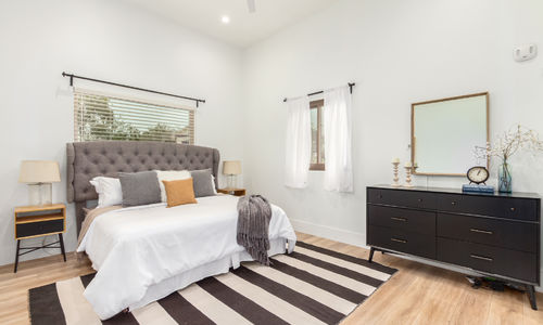 Scottsdale and Phoenix Sellers Jumping on the Bandwagon?