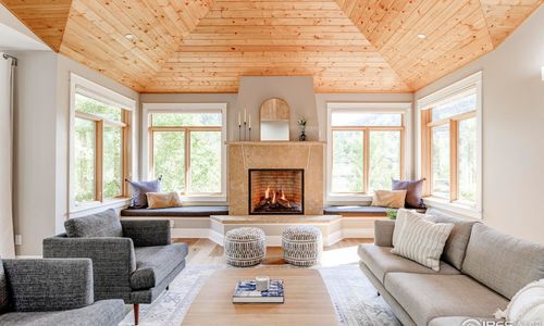 7010 Olde Stage Rd [Boulder Notable]
