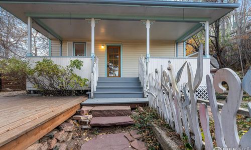 416 Pleasant St [Boulder Notable]