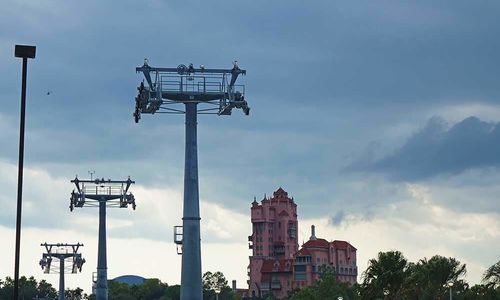 Catching Up on the Disney Skyliner Transpo…