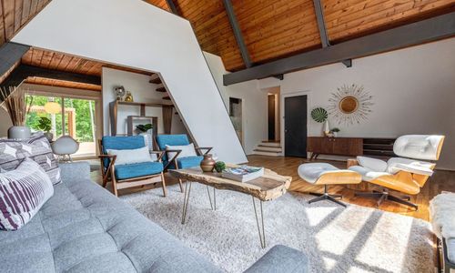 ✨ The Famous Atlanta Mid-Century A-Frame ✨&hellip;