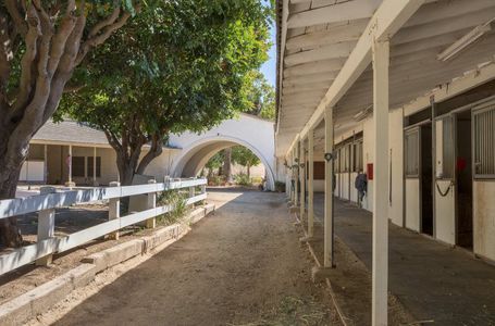 Bell Canyon Gallery Img 5