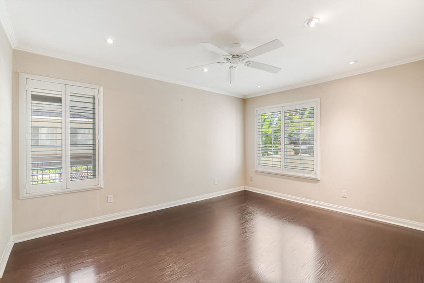 21500 Burbank Blvd 107 Los-large-012-003-Kevin11-1500&#215;1000-72dpi