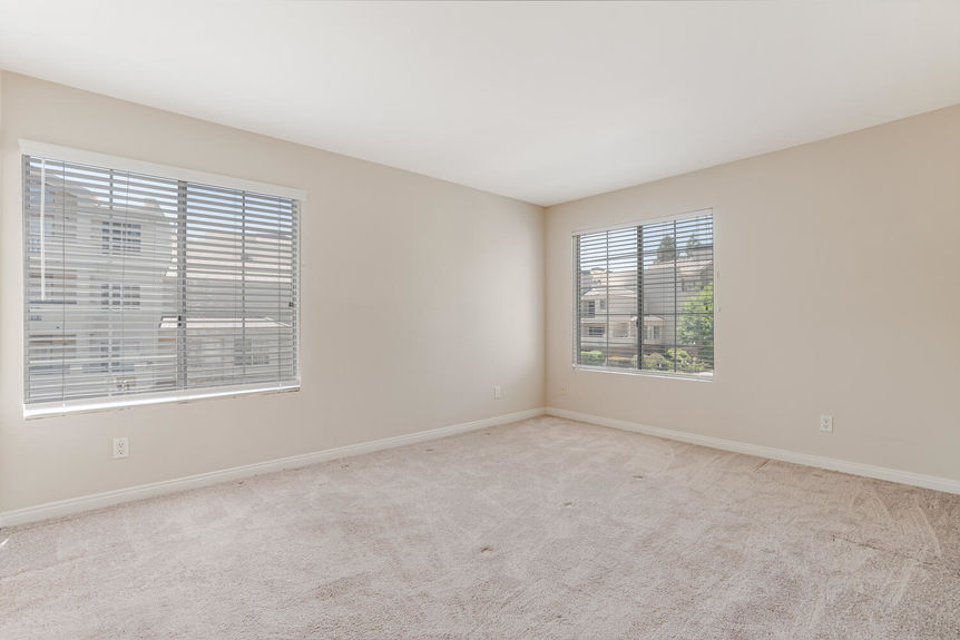 21520 Burbank Blvd 209 Los-large-010-007-Burbank9-1500&#215;1000-72dpi