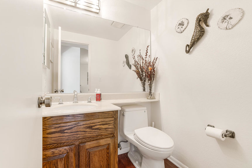 5711 Owensmouth Ave 112 Los-large-008-019-kevin13-1499×1000-72dpi