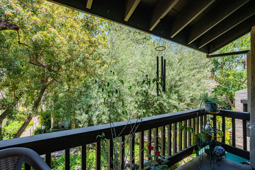 5711 Owensmouth Ave 112 Los-large-017-021-DSC0744-1500×1000-72dpi