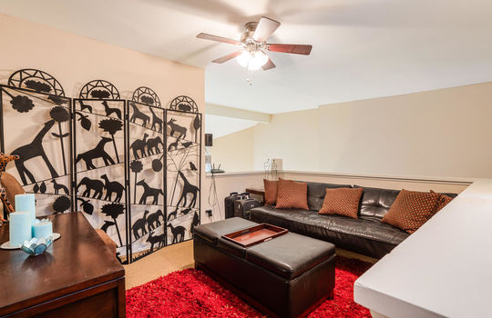 21550 Burbank Blvd 313 Los-large-014-005-Burbank13-1500x1000-72dpi