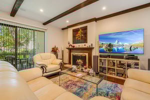 5711 Owensmouth Ave 127-large-005-012-Owensmouth3-1500x1000-72dpi