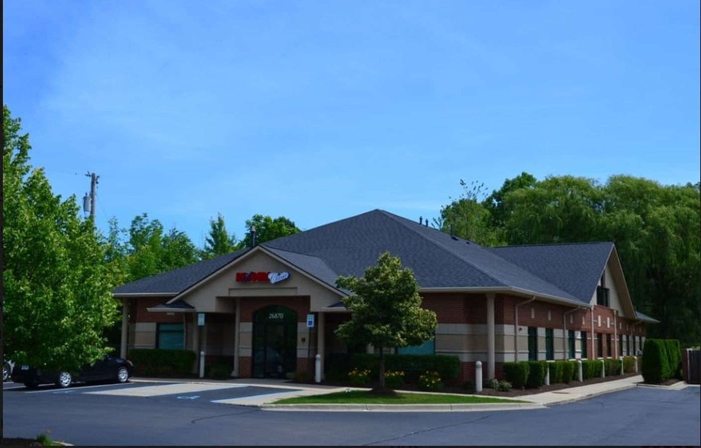 Realtor Tom Gilliam Farmington Hills MI Homes For Sale Serving