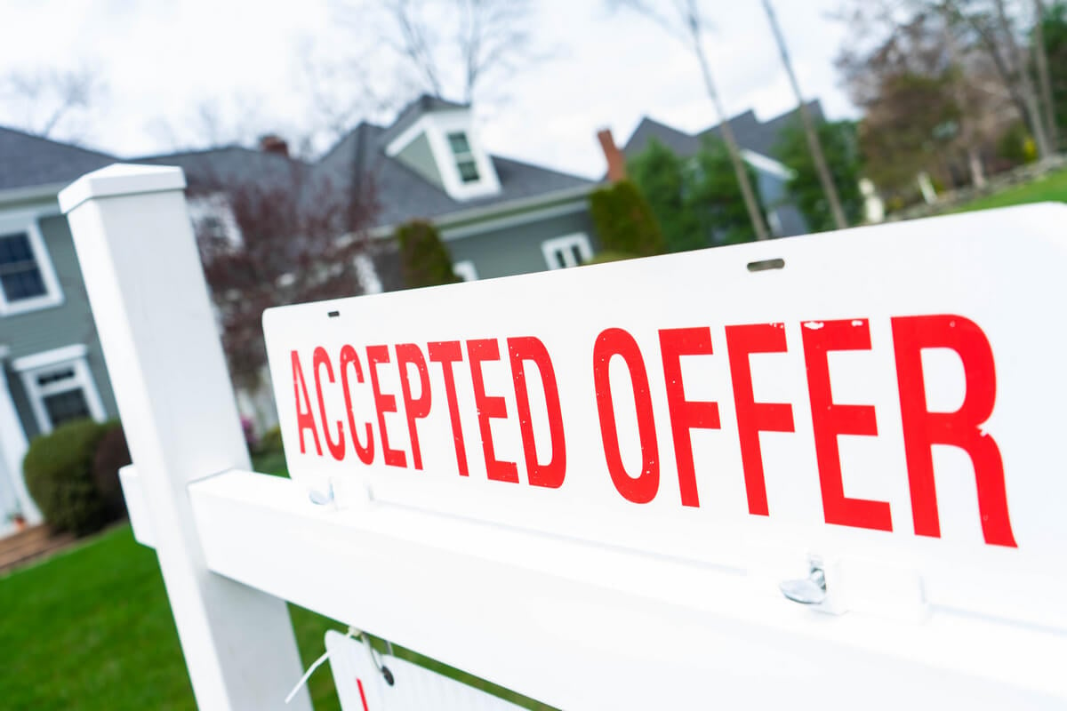 4 factors to look for when looking at an offer