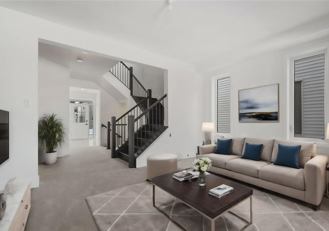 Living Room &#8211; 814 Snap Hook