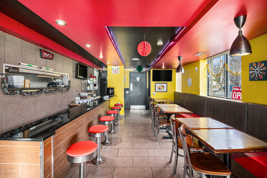 011_195_montreal_road-7_803