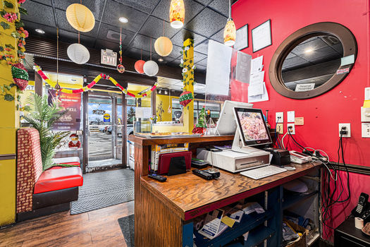 017_704_fourteenth_street_west-12_13