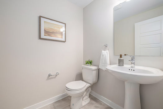 019_941_mishi_priva15_393