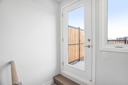 026_919_mishi_priva_12_703