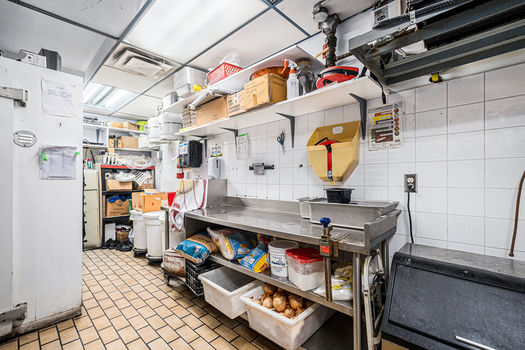 028_704_fourteenth_street_west-23_741