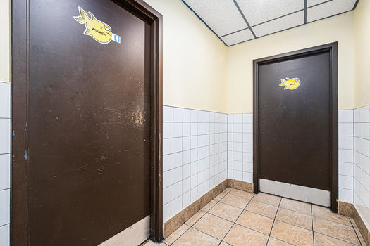 033_704_fourteenth_street_west-28_920