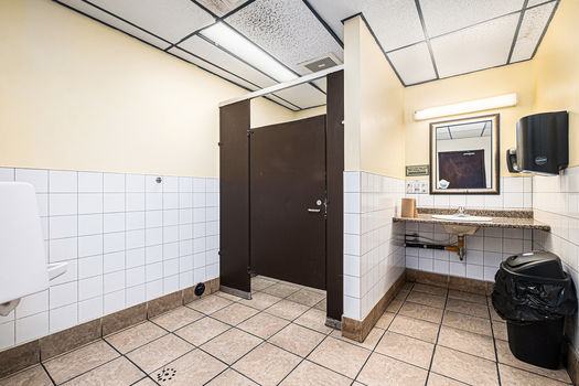 034_704_fourteenth_street_west-29_498