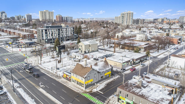 042_195_montreal_ro_3_778