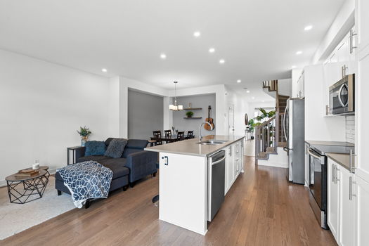 19-web-or-mls-653 Putney Crescent-29