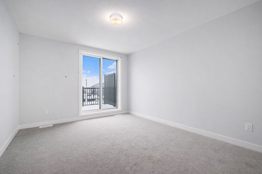 022_511_entourage-17_818