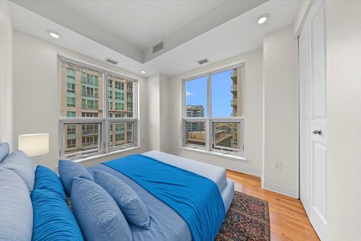 14-IMG_2139 - Bedroom - Standard - 5