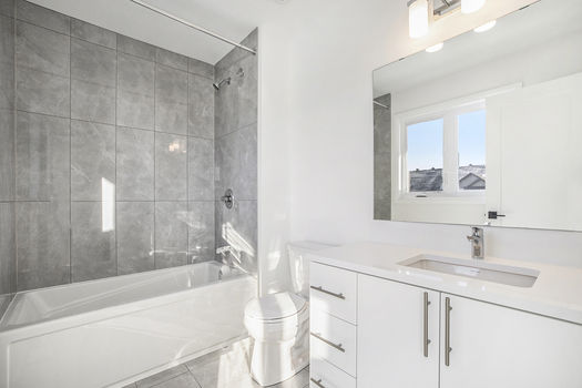 437_fleet_canuc_30_937