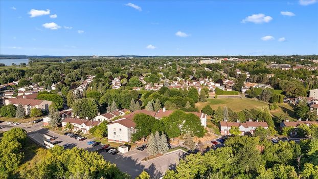 22-DJI_20250821181223_0137_D