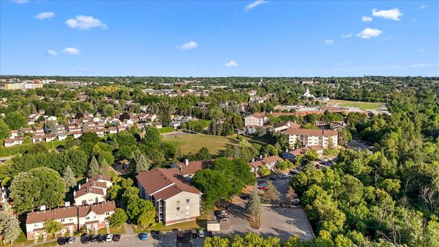 23-DJI_20250821181239_0142_D