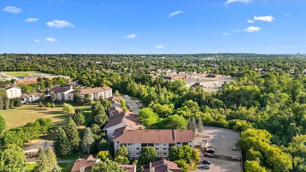 25-DJI_20250821181401_0152_D