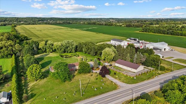 51-DJI_20250805180202_0080_D