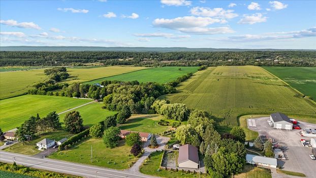 53-DJI_20250805180244_0090_D