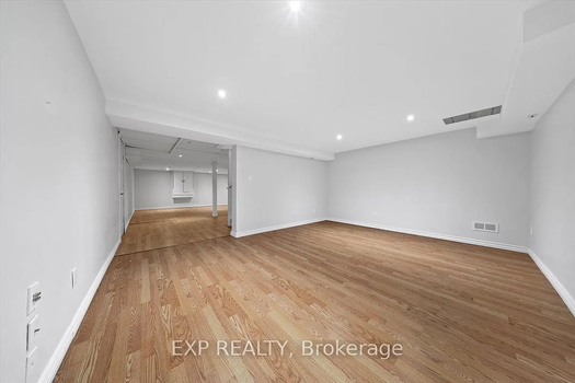 2f38c35b7217ab28cdcbc874220038e4-uncropped_scaled_within_1536_1152