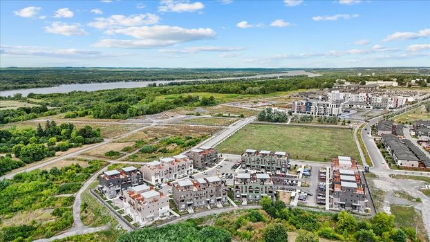 39-DJI_20250826162932_0205_D