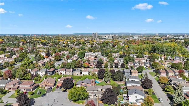 71-DJI_20250929112720_0006_D