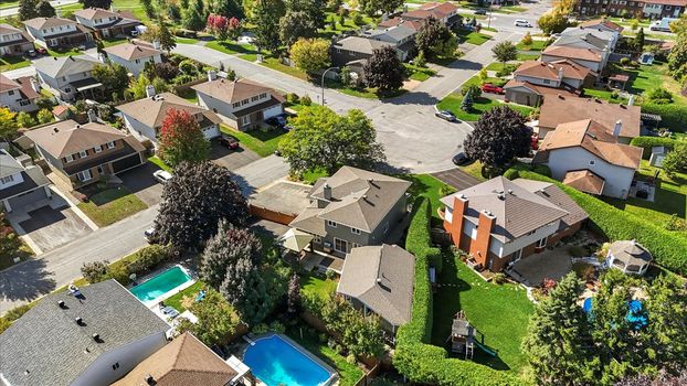 76-DJI_20250929113027_0031_D