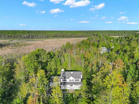 a4b2282c8fcbb807d4c873efdf1b522b-uncropped_scaled_within_1536_1152