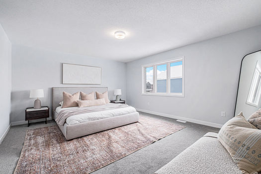 022_1052_de_pencier_dr_18_124