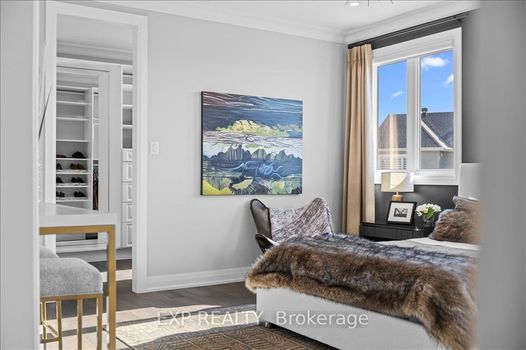 Photo 11 - bdrm 1 different view