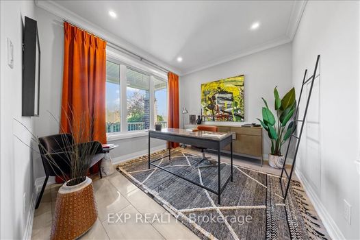 Photo 5 - Office den