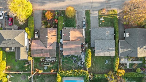 05-DJI_20251029170823_0008_D