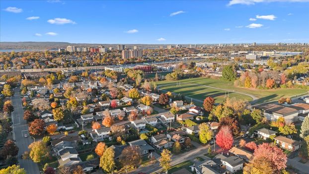 09-DJI_20251029170948_0030_D