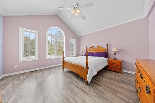 Photo 14 - 19-016A0371