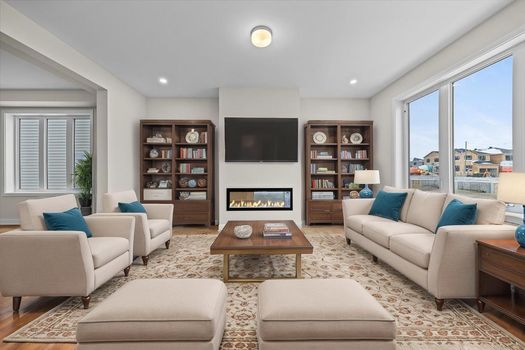 Photo 5 - MLS - Living Room (1)