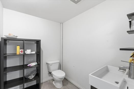 25-470RivermedeRd-ReidMediaAgency-025