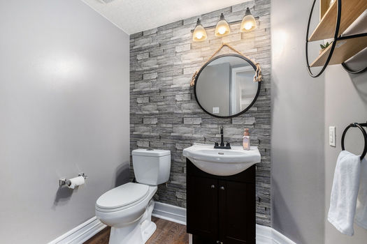 005_76_lakepointe_drive_6_574