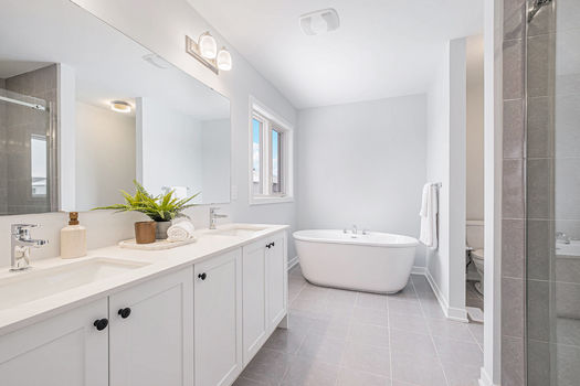 024_1052_de_pencier_dr_20_161